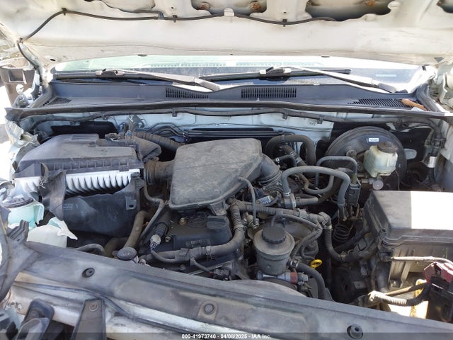 5TFAX5GN8GX053836 Toyota Tacoma Sr5