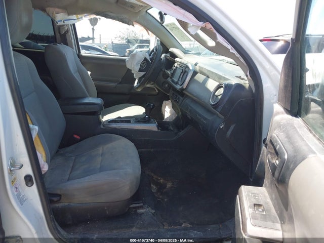 5TFAX5GN8GX053836 Toyota Tacoma Sr5