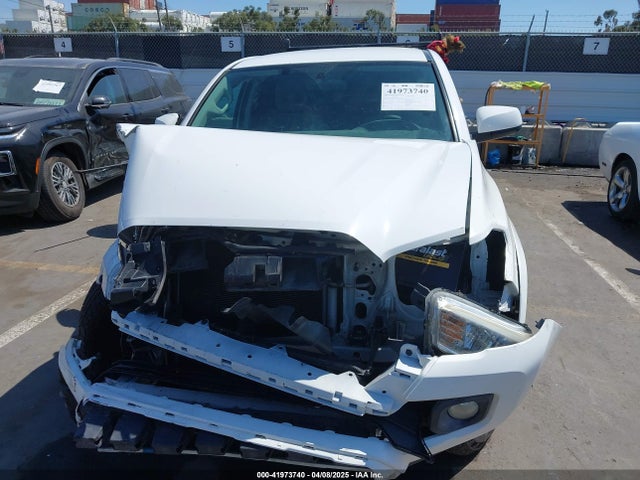 5TFAX5GN8GX053836 Toyota Tacoma Sr5