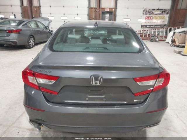 1HGCV1F99JA072841 Honda Accord Touring