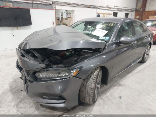 1HGCV1F99JA072841 Honda Accord Touring