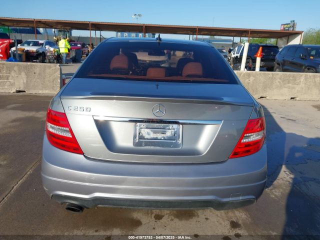 WDDGF4HB0EG238946 Mercedes-Benz C 250 Luxury/sport