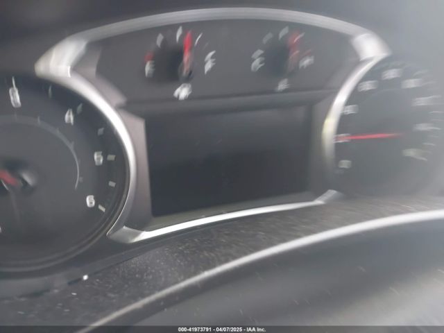 3GNAXLEU4JL307647 Chevrolet EQUINOX LT