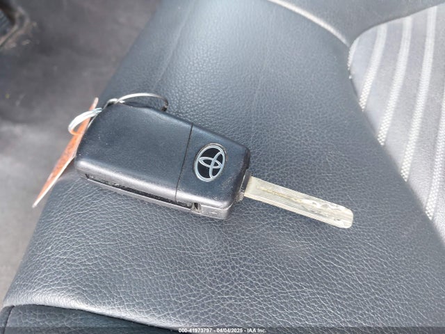 4T1G11AK9MU412266 Toyota CAMRY SE