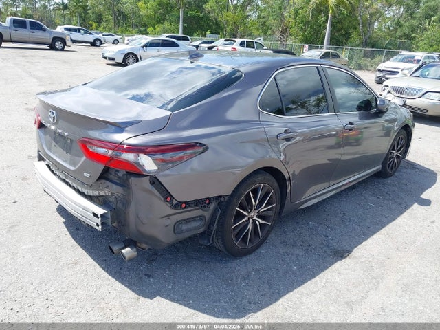 4T1G11AK9MU412266 Toyota CAMRY SE
