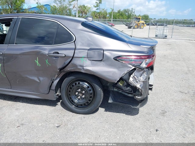 4T1G11AK9MU412266 Toyota CAMRY SE