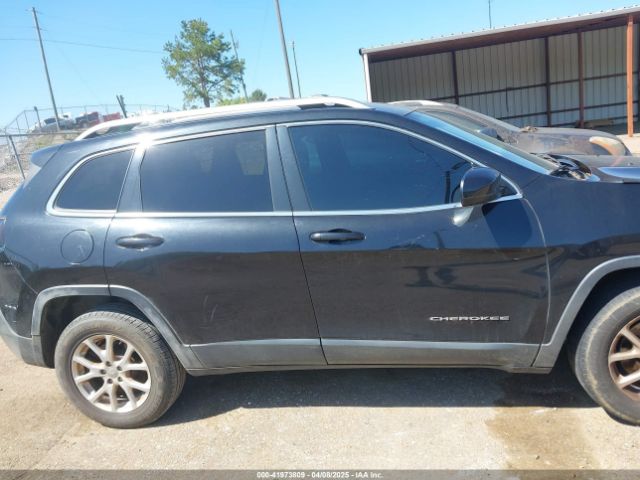 1C4PJMCB5GW143405 Jeep Cherokee Latitude