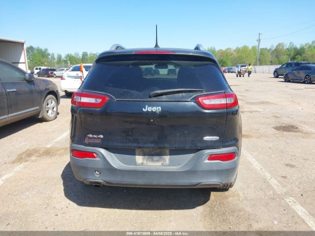 1C4PJMCB5GW143405 Jeep Cherokee Latitude