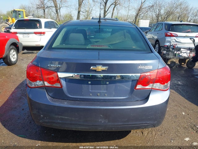 1G1PA5SH2E7174980 Chevrolet Cruze Ls Auto