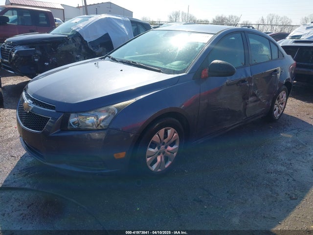 1G1PA5SH2E7174980 Chevrolet Cruze Ls Auto