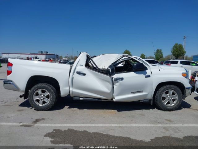 5TFDW5F1XEX390763 Toyota Tundra Sr5 5.7l V8