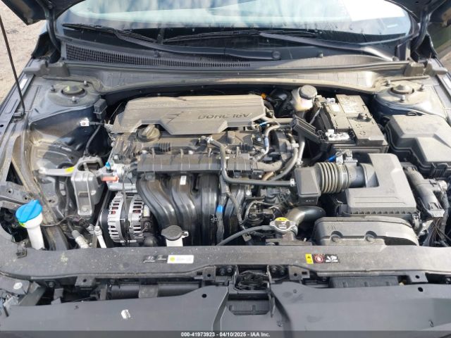 KMHLL4DG7RU798436 Hyundai ELANTRA SE