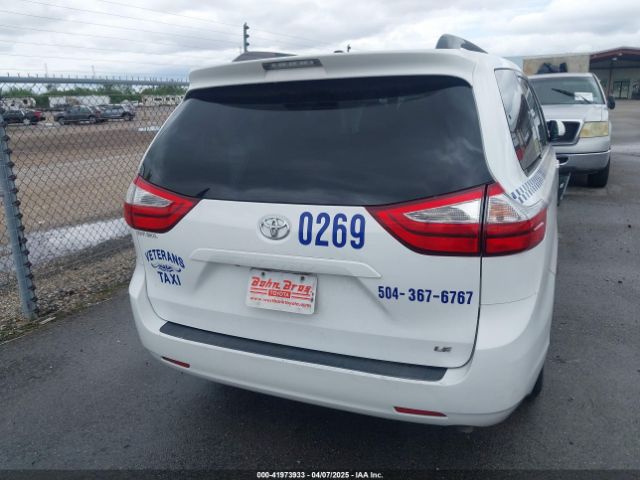 5TDKZ3DCXHS896658 Toyota Sienna Le 8 Passenger