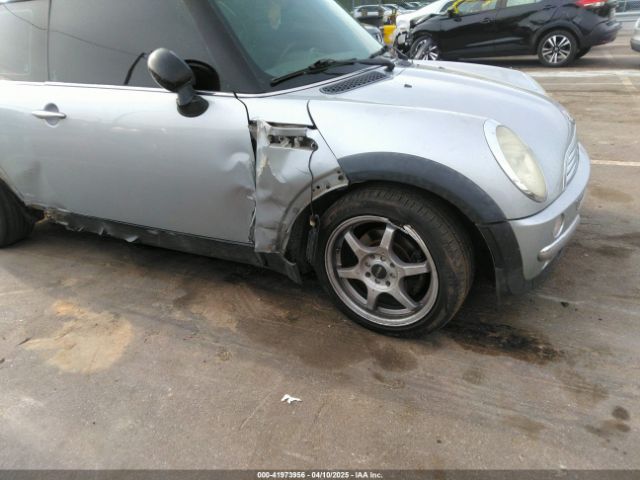 2002 MINI COOPER WMWRC33432TE10226 Photo 5