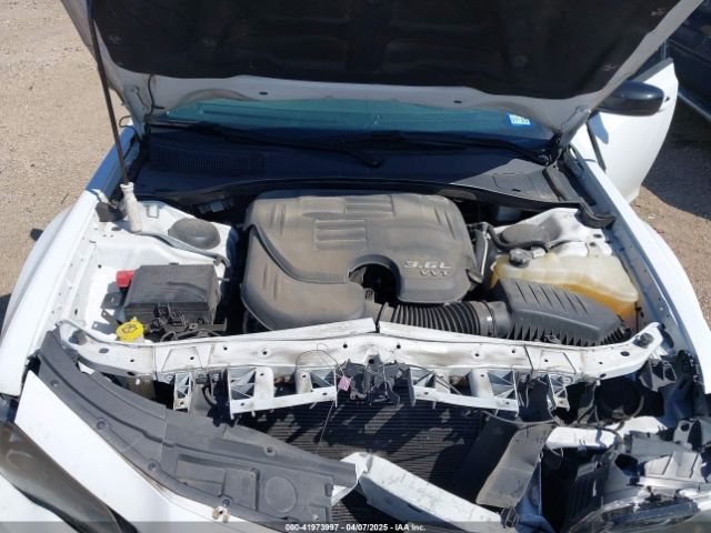 2021 CHRYSLER 300 2C3CCAAG9MH580215 Photo 9