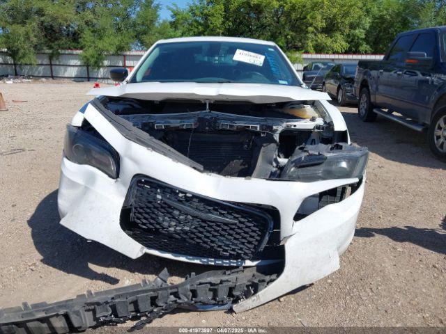 2C3CCAAG9MH580215 Chrysler 300 Touring