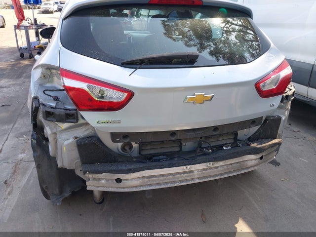 3G1BE6SM7JS584056 Chevrolet Cruze Lt Auto