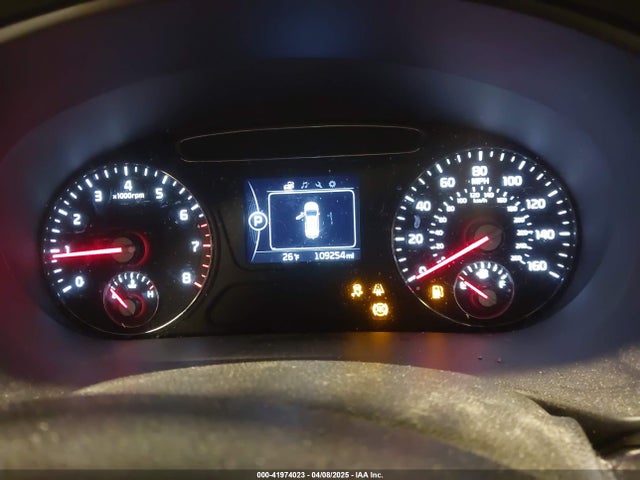 5XYPG4A32HG216089 KIA Sorento 2.4l Lx