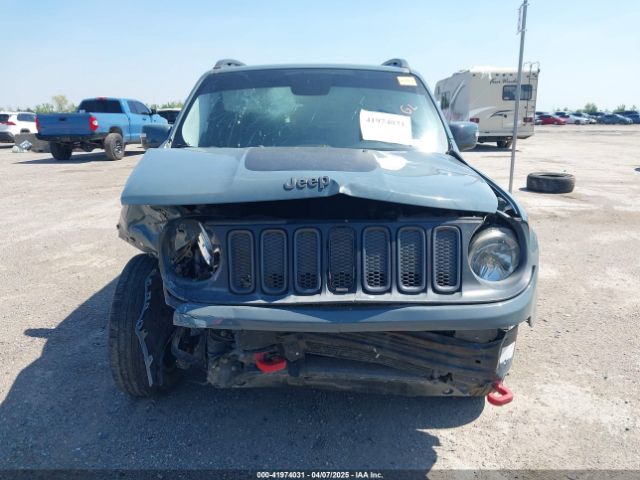 ZACCJBCT2GPD30027 Jeep Renegade Trailhawk