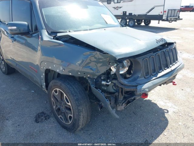 ZACCJBCT2GPD30027 Jeep Renegade Trailhawk