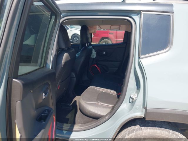 ZACCJBCT2GPD30027 Jeep Renegade Trailhawk