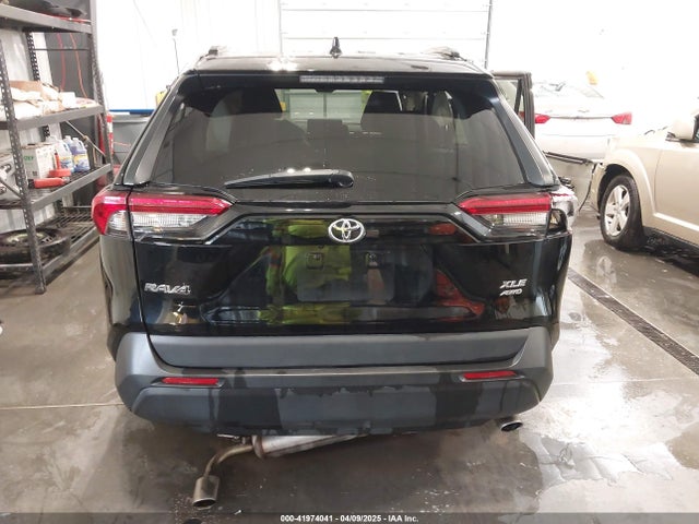Toyota Rav4 Xle 2019 2T3P1RFV1KW052156 Image 17