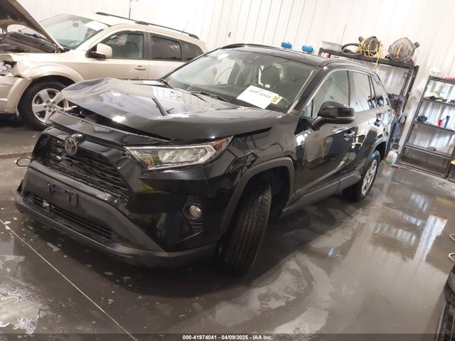 Toyota Rav4 Xle 2019 2T3P1RFV1KW052156 Image 2