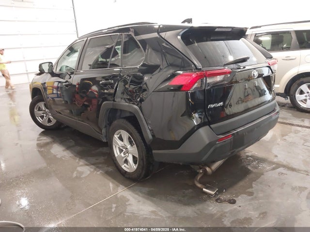 Toyota Rav4 Xle 2019 2T3P1RFV1KW052156 Image 3