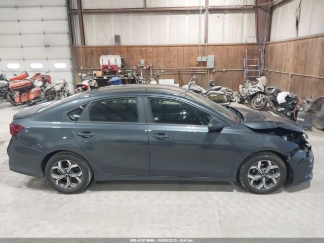 3KPF24AD0LE173994 KIA Forte Lxs