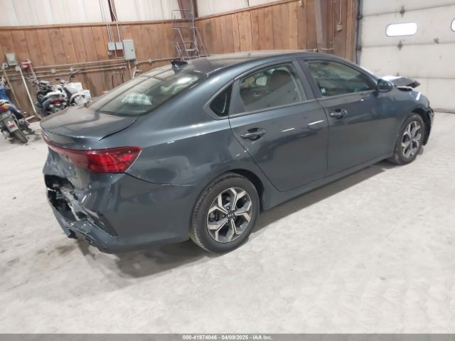 3KPF24AD0LE173994 KIA Forte Lxs