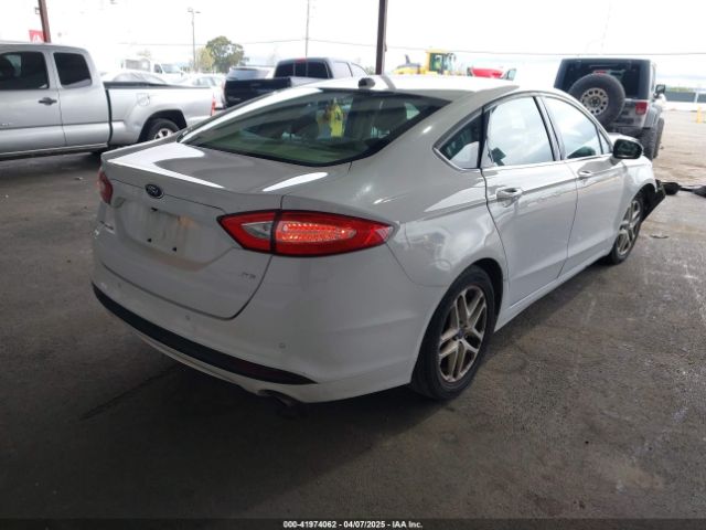 3FA6P0H71GR386404 Ford FUSION SE