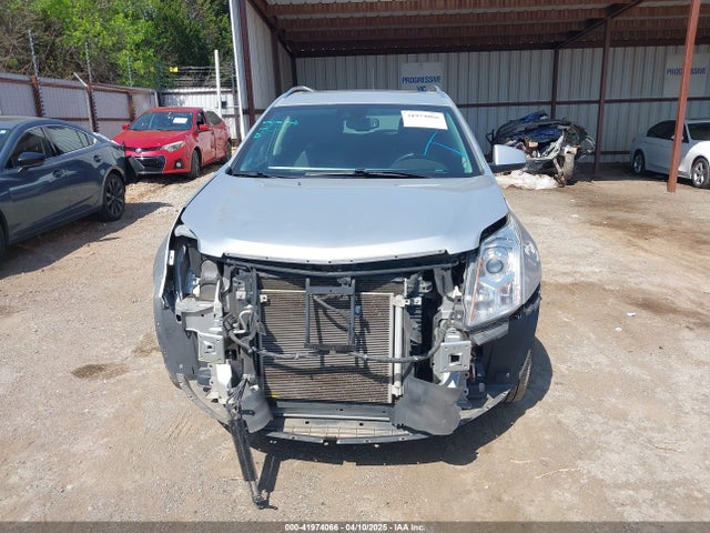 3GYFNBE38FS576165 Cadillac Srx Luxury Collection
