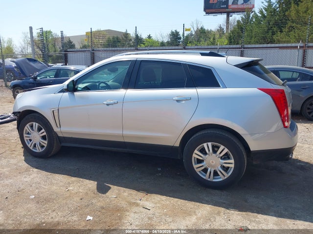 3GYFNBE38FS576165 Cadillac Srx Luxury Collection