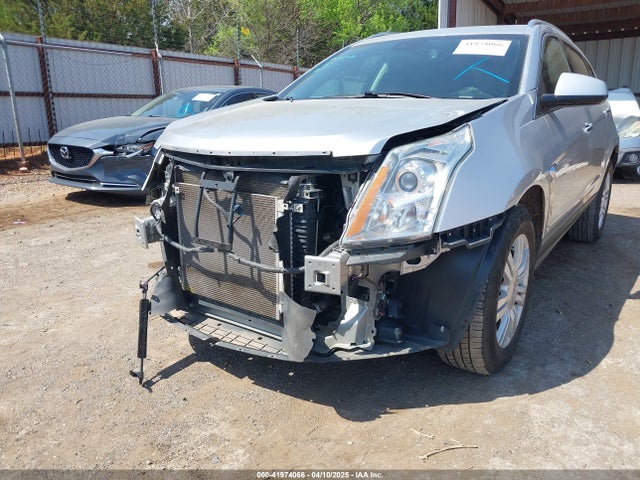 3GYFNBE38FS576165 Cadillac Srx Luxury Collection