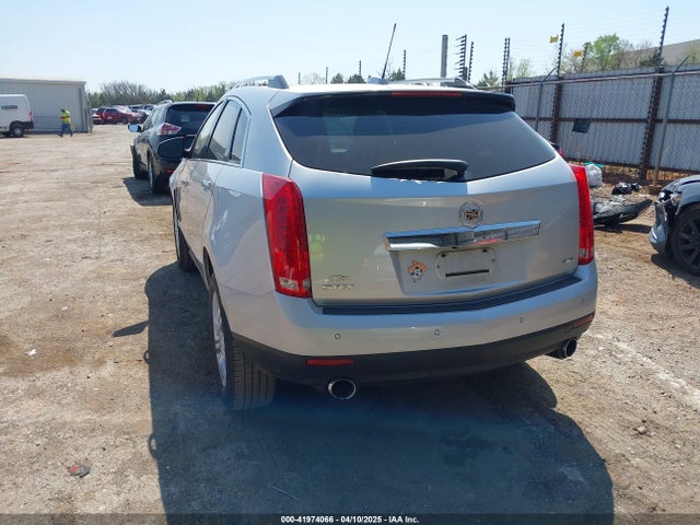 2015 CADILLAC SRX 3GYFNBE38FS576165 Photo 2