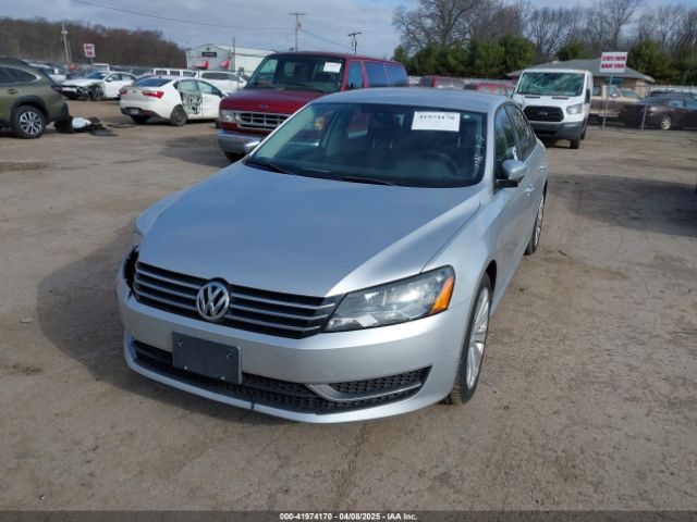 1VWAP7A38EC023630 Volkswagen Passat 2.5l S