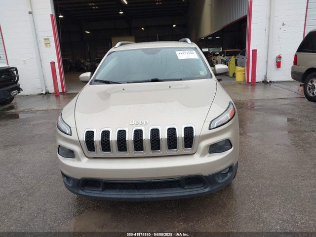 1C4PJMCSXFW521667 Jeep Cherokee Latitude