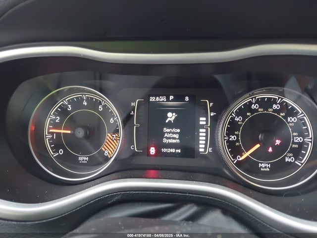 1C4PJMCSXFW521667 Jeep Cherokee Latitude