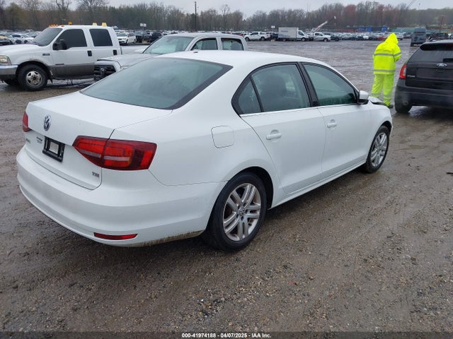 3VW2B7AJ8HM344328 Volkswagen Jetta 1.4t S