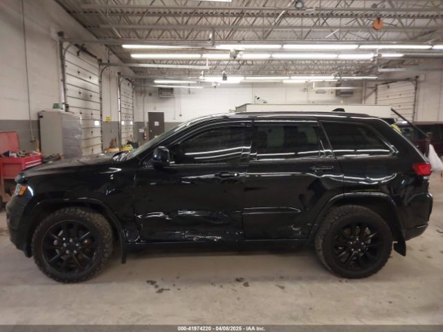 1C4RJFAG0JC466739 Jeep Grand Cherokee Altitude 4x4
