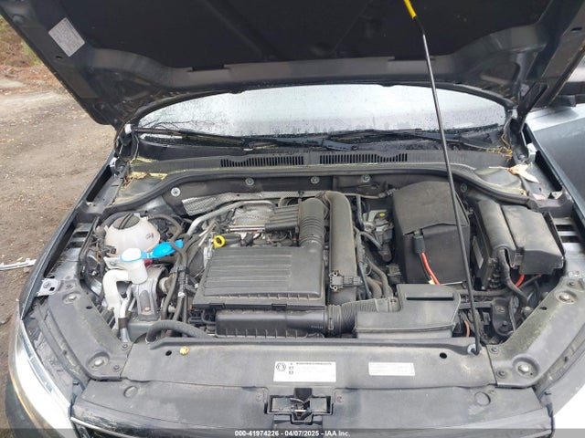 3VW267AJ2GM397772 Volkswagen Jetta 1.4t S