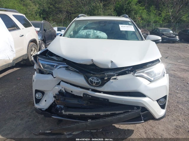 2T3YFREV8HW322208 Toyota Rav4 Limited