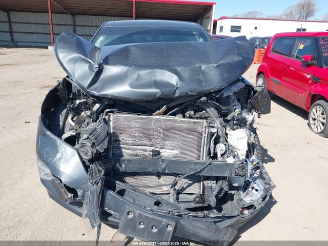 2GNAXSEV0J6238348 Chevrolet EQUINOX LT