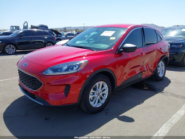 1FMCU0G68NUB42443 Ford ESCAPE SE
