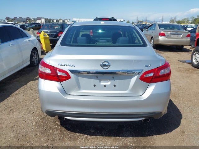 1N4AL3AP3HC252608 Nissan Altima 2.5 Sv