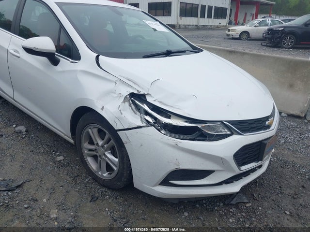1G1BE5SM9J7100722 Chevrolet Cruze Lt Auto