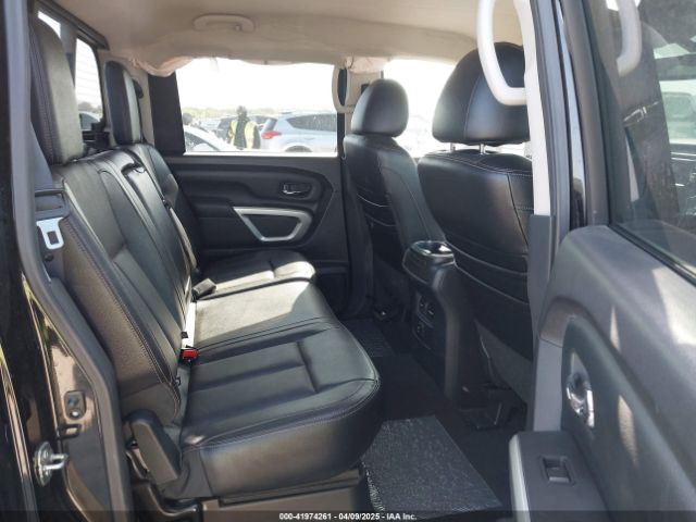 1N6AA1E68HN535917 Nissan TITAN SV