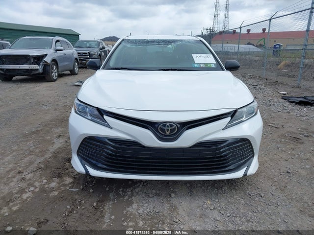 4T1B11HKXJU102980 Toyota CAMRY LE