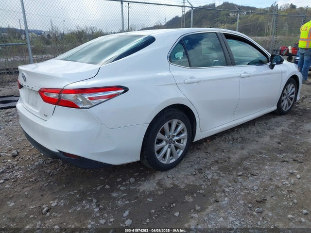 4T1B11HKXJU102980 Toyota CAMRY LE