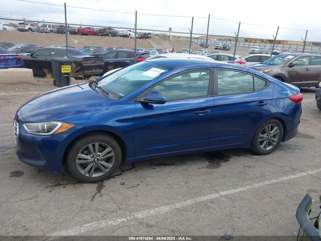 5NPD84LF3HH052027 Hyundai ELANTRA SE